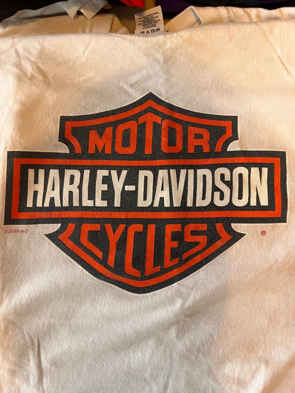***VINTAGE 2009***Harley-Davidson White T-Shirt with Orange & Black Logo